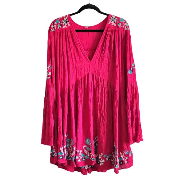 Free People Large? Red Embroider TeAmo Bell Sleeve Babydoll Mini Dress Boho READ - Picture 2 of 12